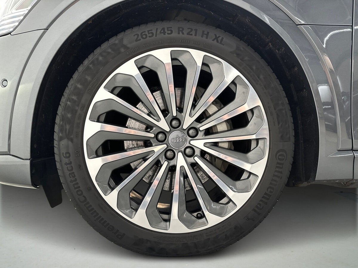 Audi Q8 e-tron S-line quattro billede 8
