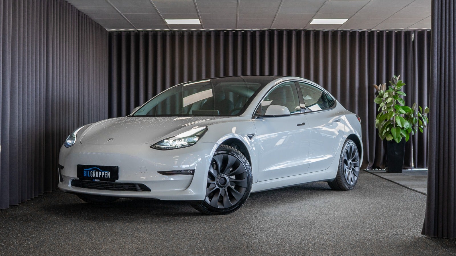 Billede af Tesla Model 3  Long Range AWD