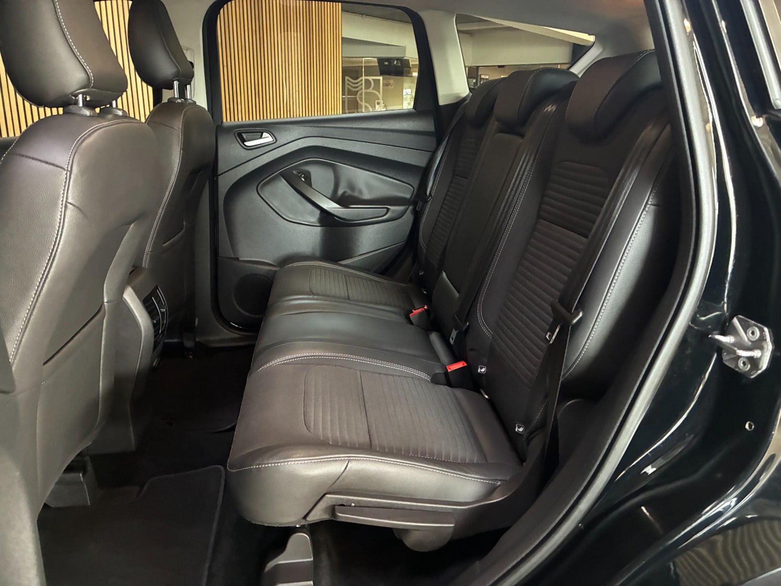 Billede af Ford Kuga 2,0 TDCi 150 Titanium