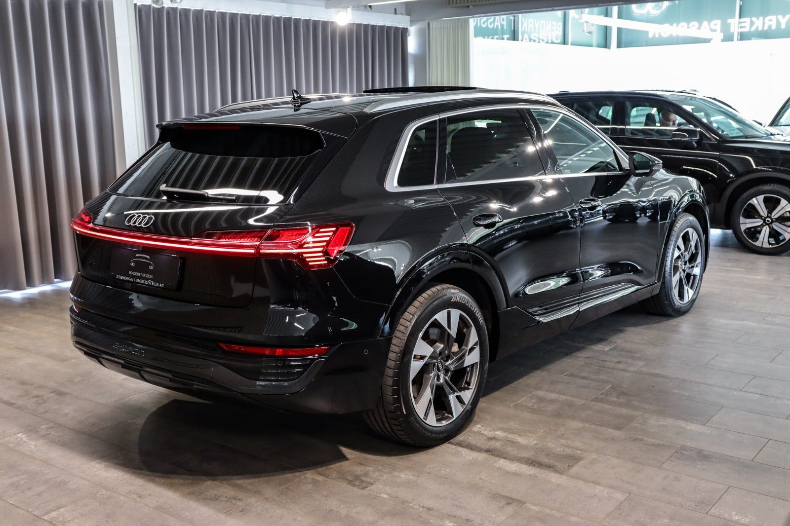 Billede af Audi Q8 e-tron 55 Advanced quattro