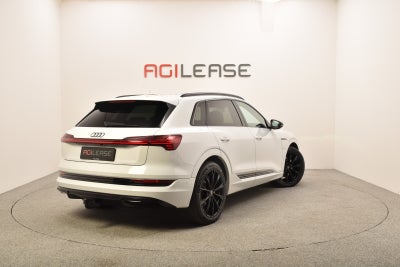 Audi e-tron S-line quattro