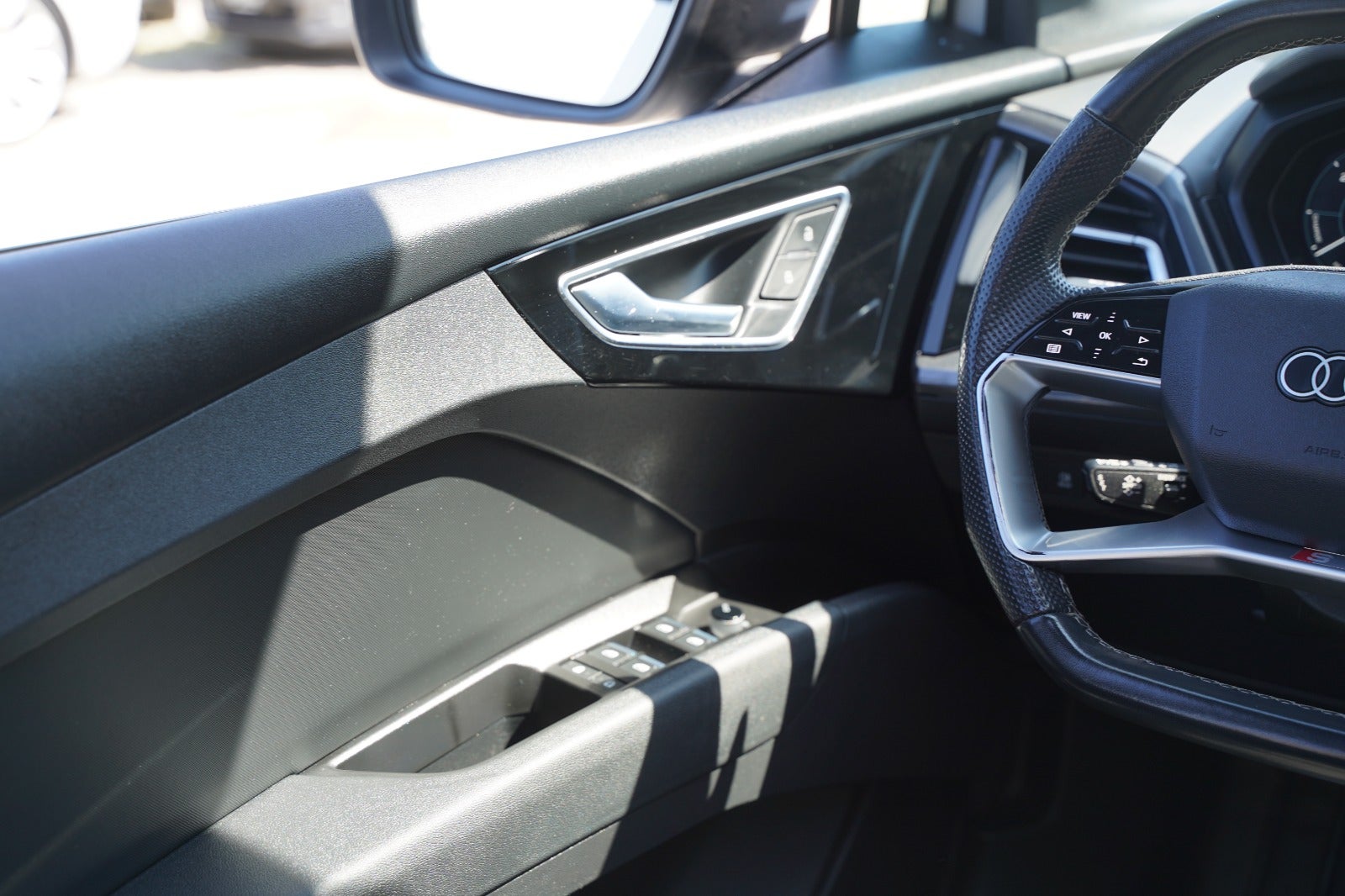 Billede af Audi Q4 e-tron 40 Attitude S-line