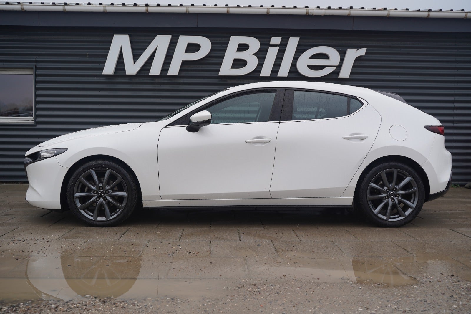 Billede af Mazda 3 1,8 SkyActiv-D 116 Sky aut.