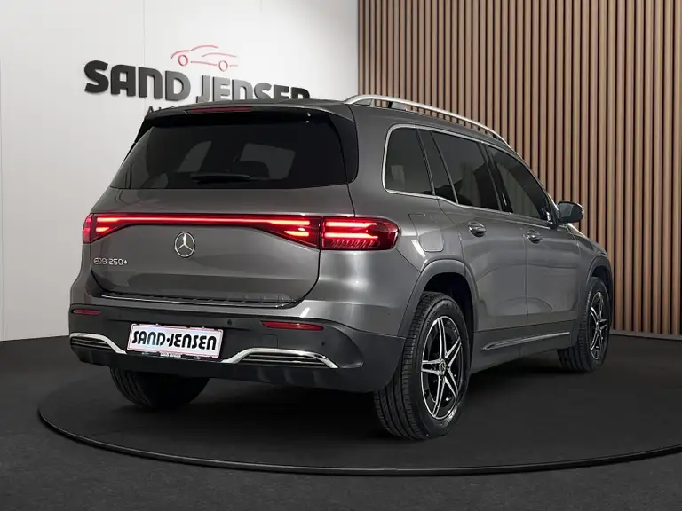 Mercedes EQB250+ AMG Edition 7prs