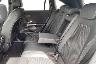 Mercedes EQA250