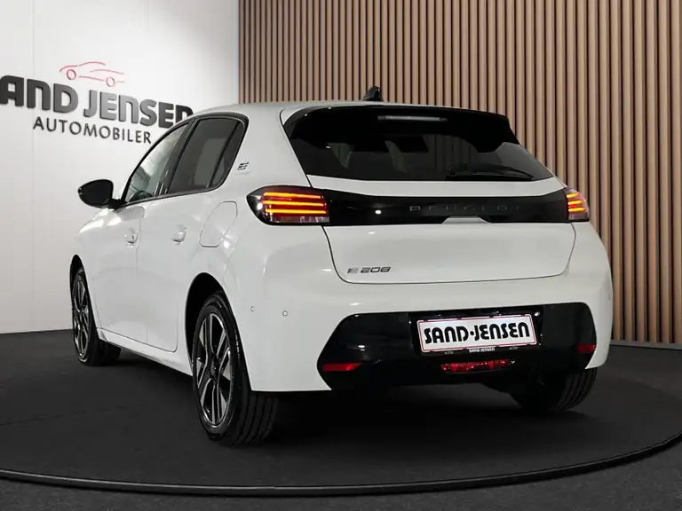 Peugeot e-208 Allure