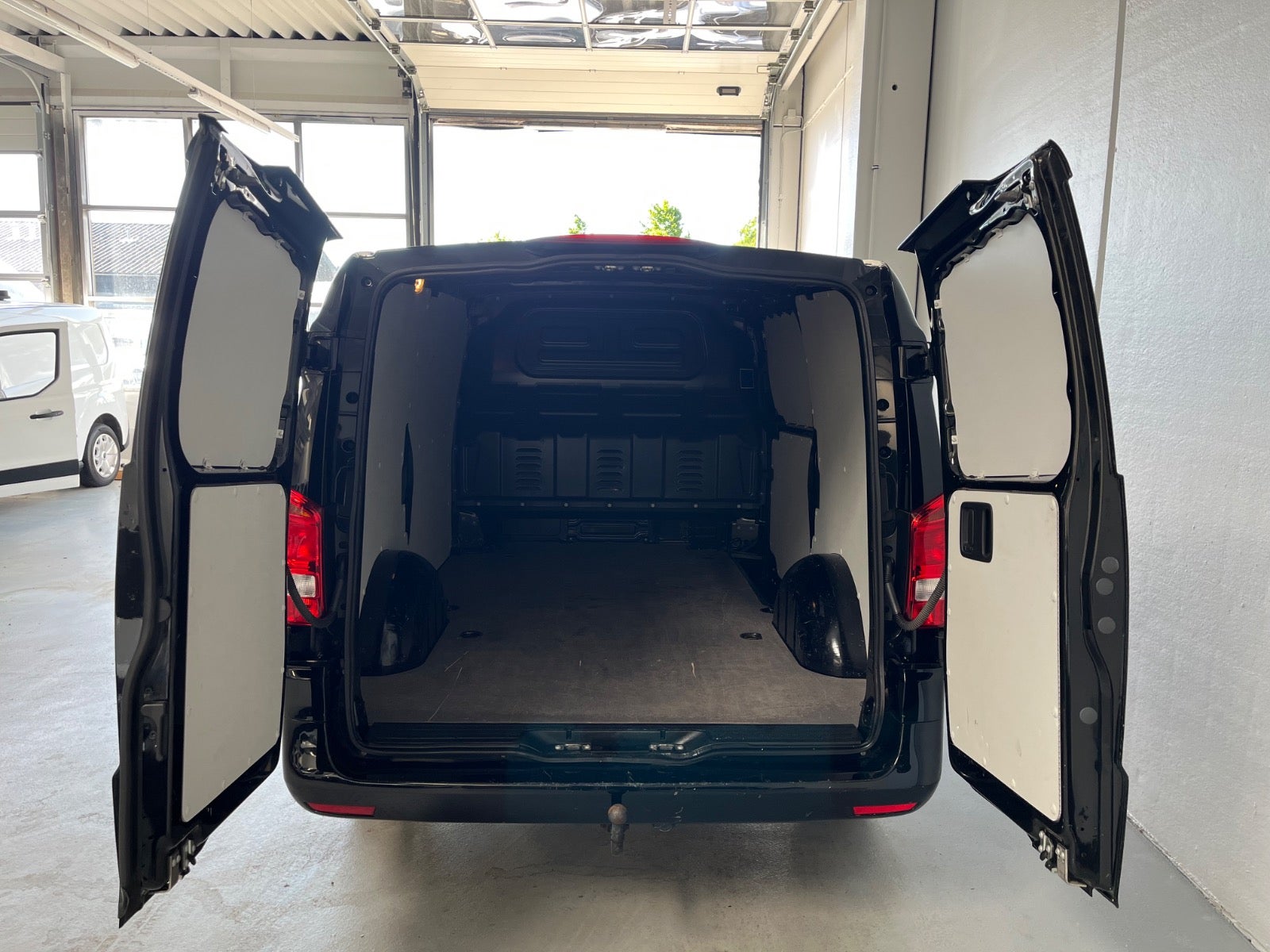 Billede af Mercedes Vito 114 2,0 CDi Kassevogn aut. L RWD