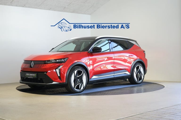 Renault Scenic E-Tech Iconic