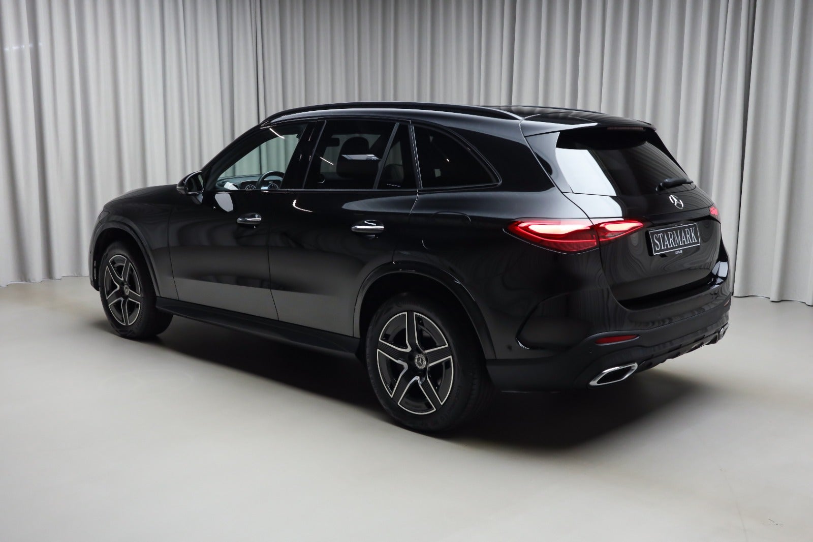 Mercedes-Benz GLC 300 de (3/8)