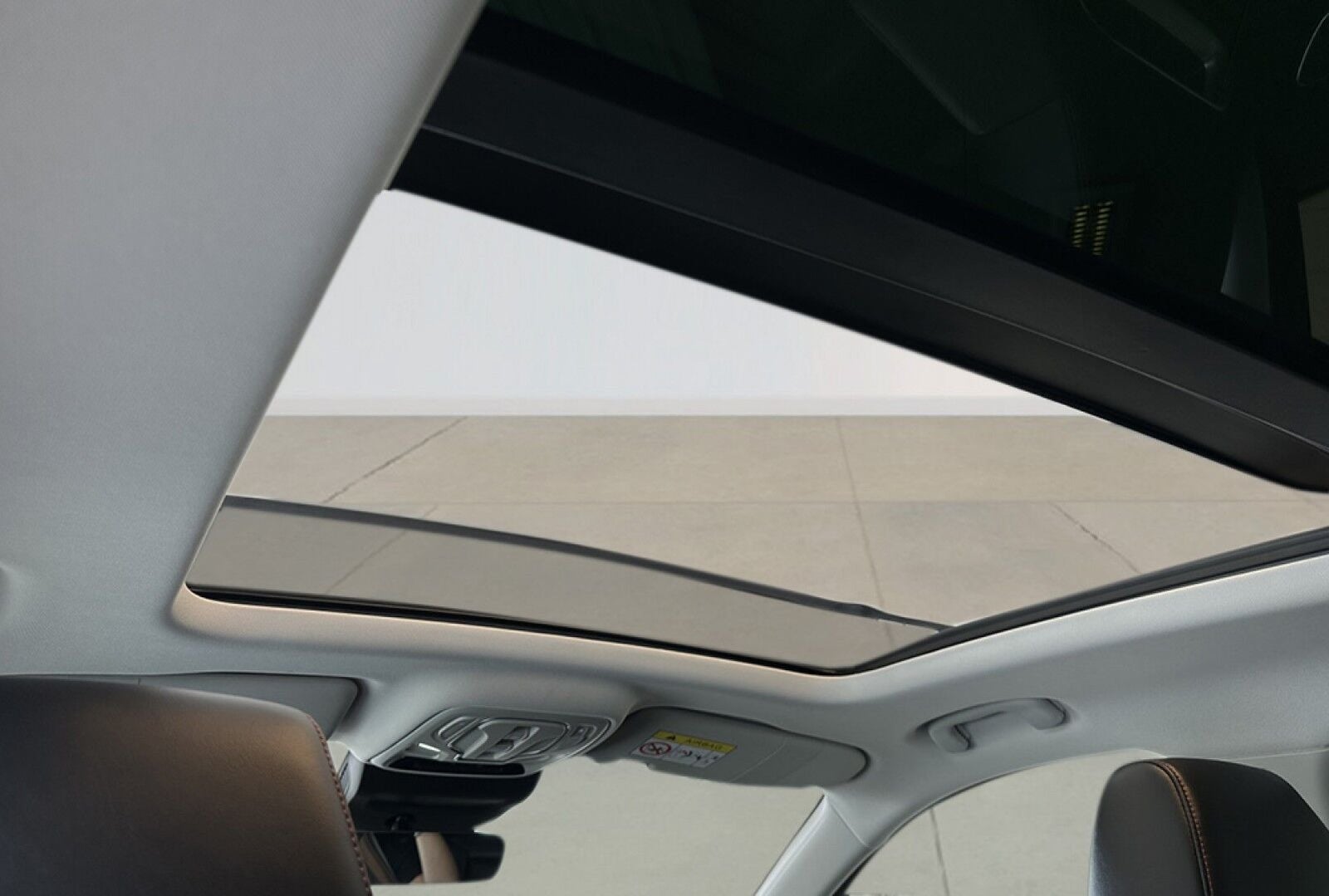 MG EHS PHEV Luxury