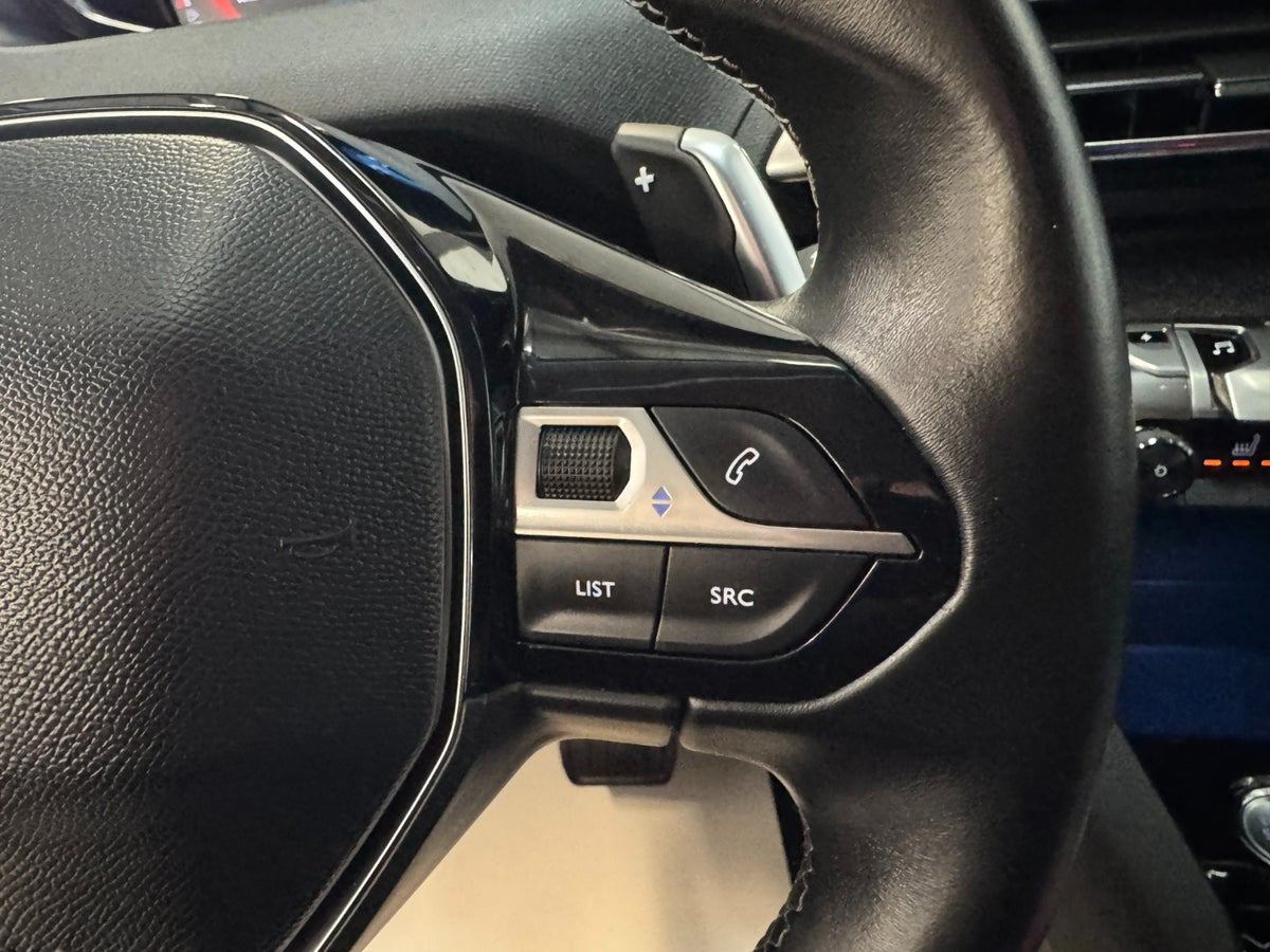 Peugeot 3008 Hybrid First Selection EAT8