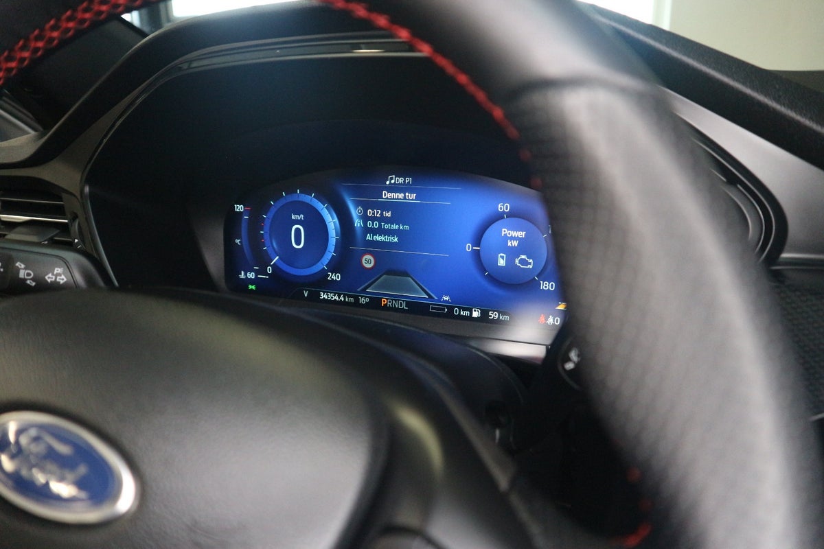 Ford Kuga PHEV ST-Line CVT