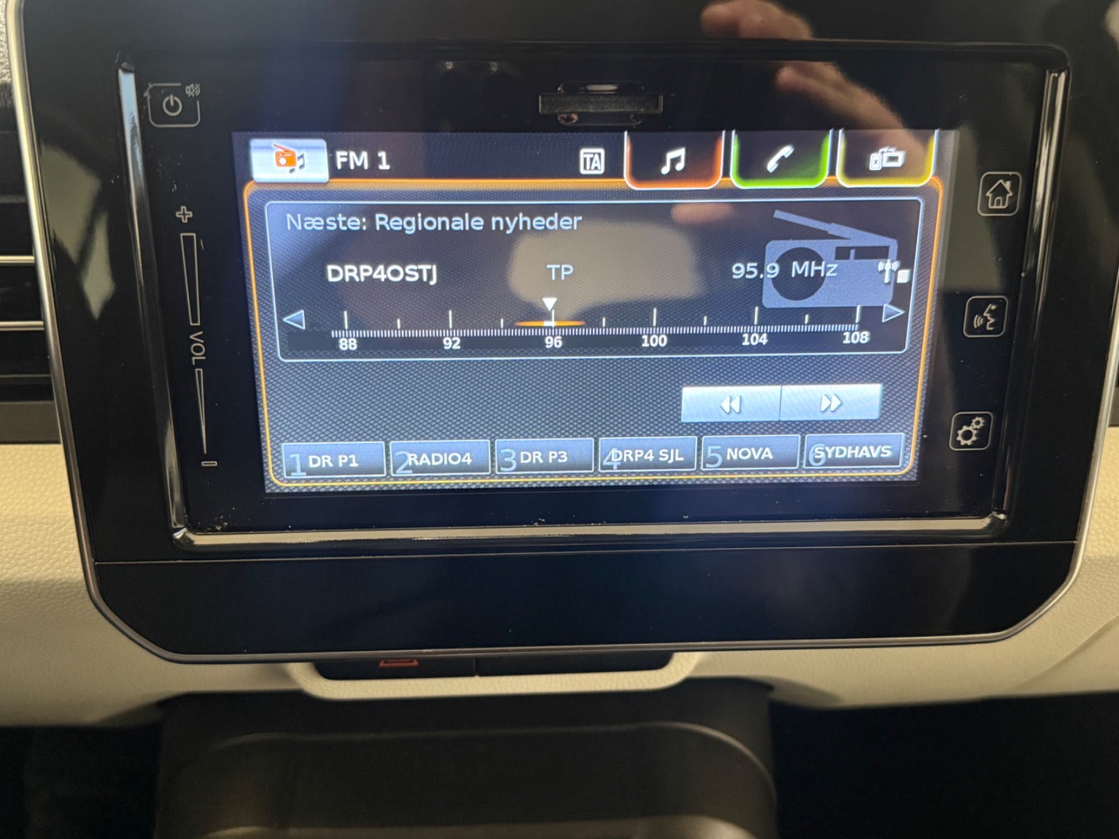 Suzuki Ignis Dualjet Active AGS