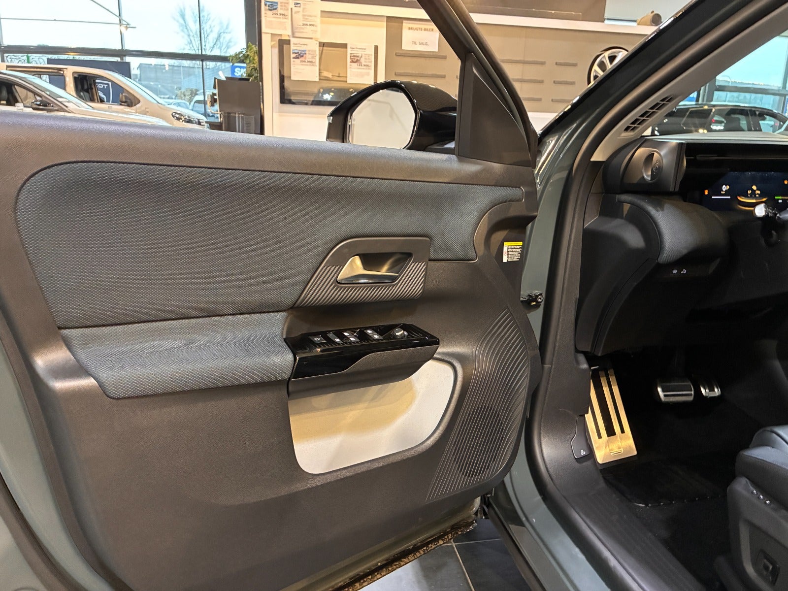 Billede af Citroën ë-C5 Aircross 80 VTR Sport