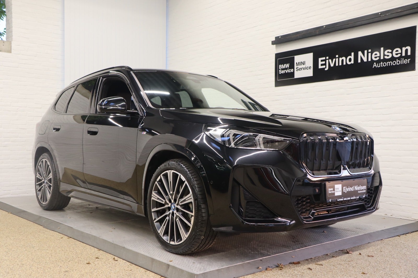 BMW iX1 xDrive30 M-Sport