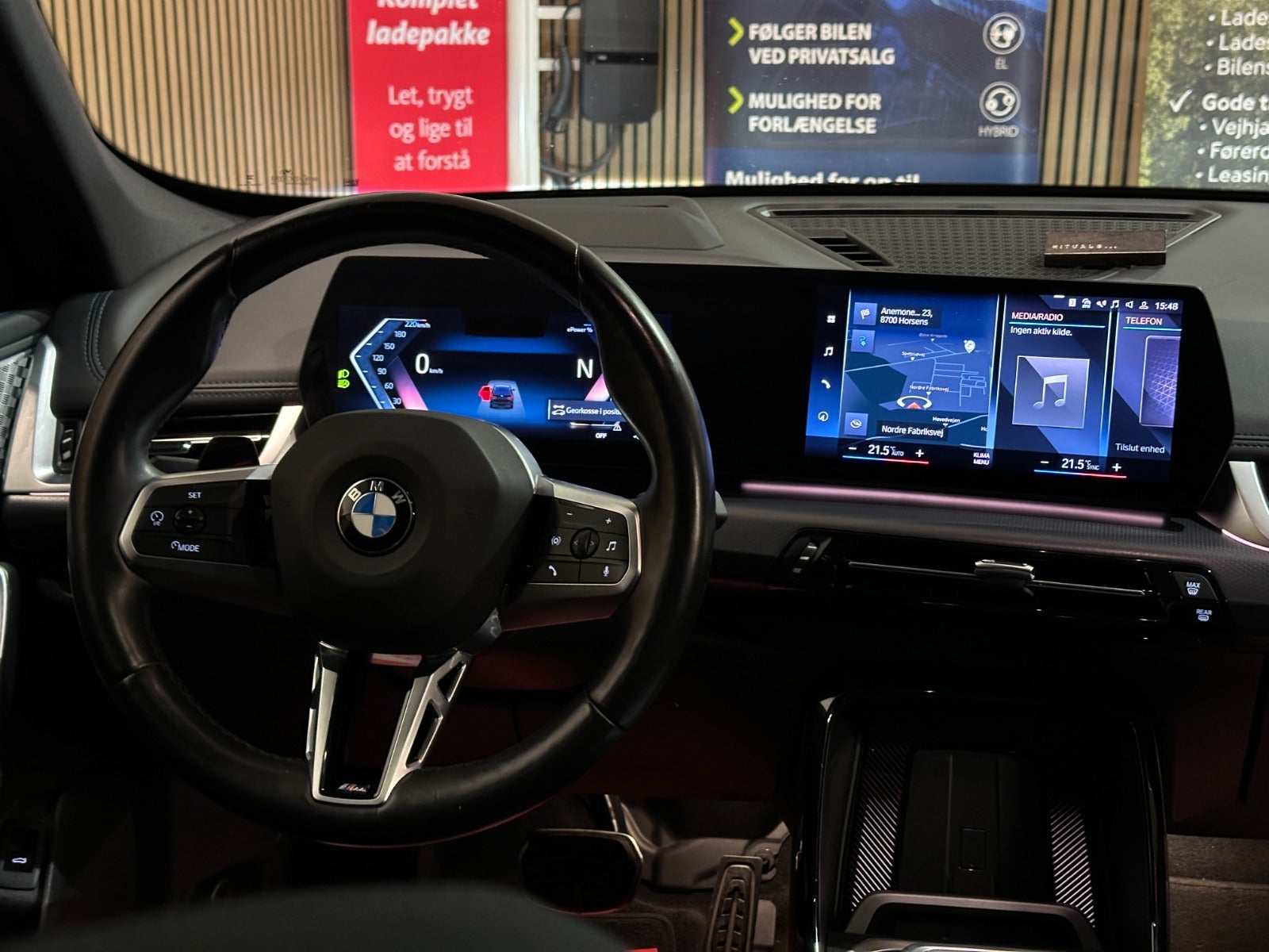 Billede af BMW iX1  xDrive30 Fully Charged M-Sport