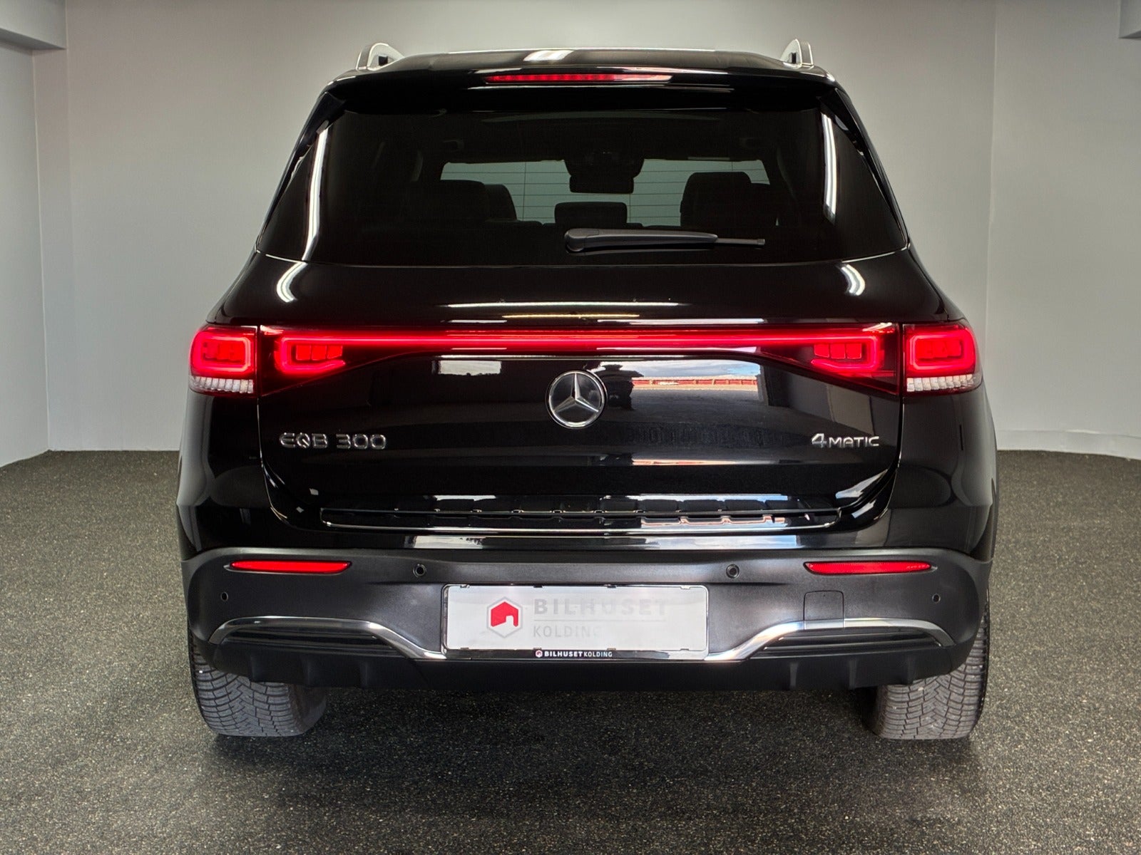 Billede af Mercedes EQB300  AMG Line 4Matic