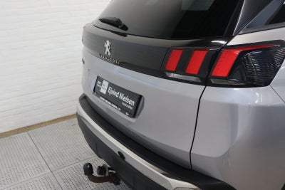 Peugeot 3008 BlueHDi 120 Allure EAT6 Van