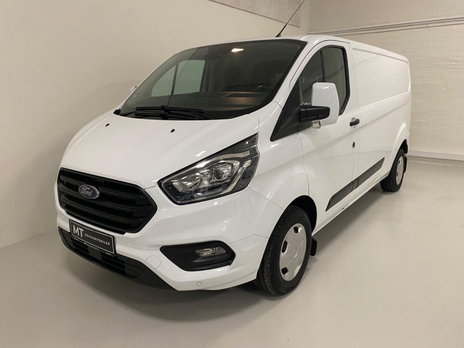 Billede af Ford Transit Custom 300L 2,0 TDCi 170 Trend