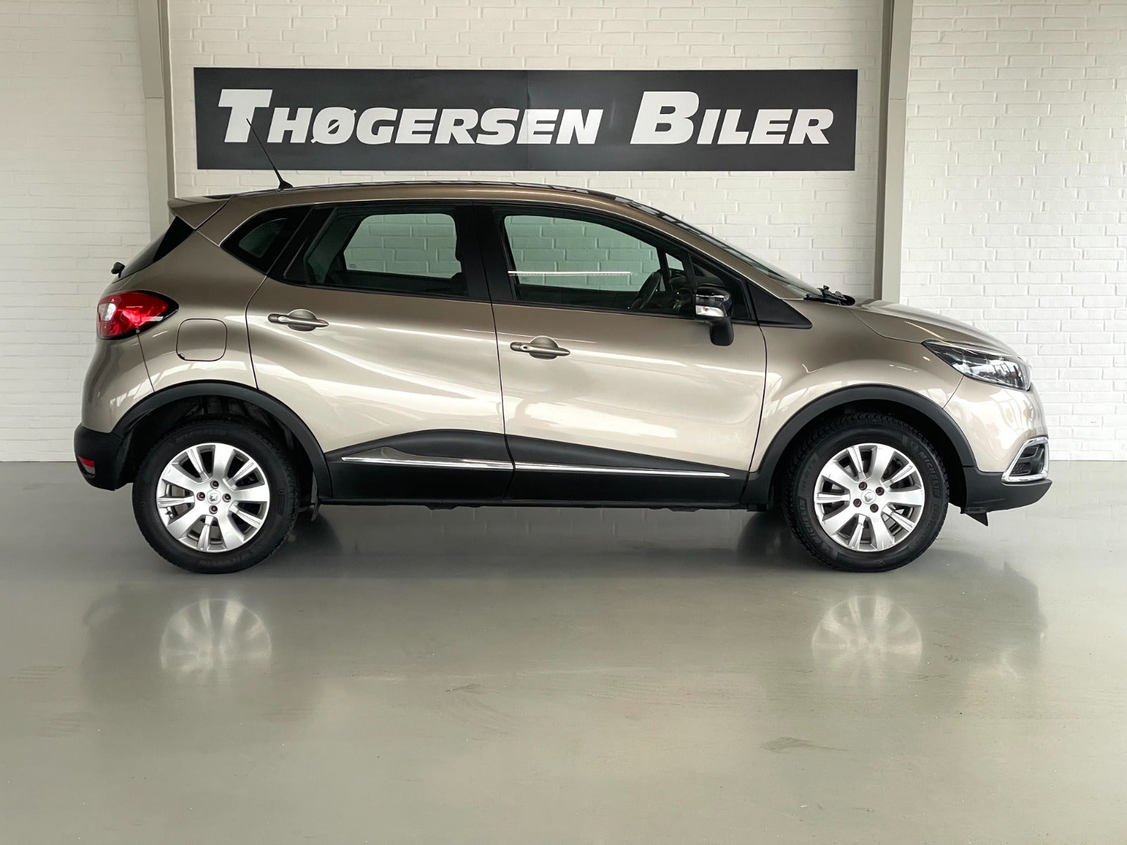 Billede af Renault Captur 1,2 TCe 120 Expression EDC
