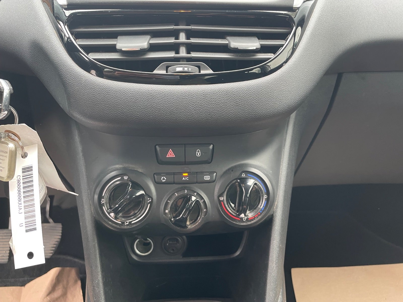 Billede af Peugeot 208 1,2 VTi 82 Active