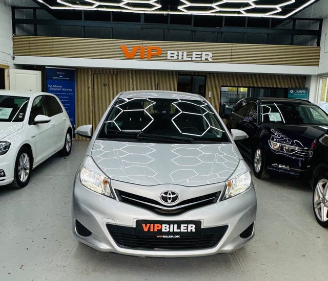 Toyota Yaris 1,0 VVT-i T2 Touch