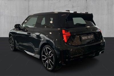 MINI Cooper SE JCW Trim XL - 2