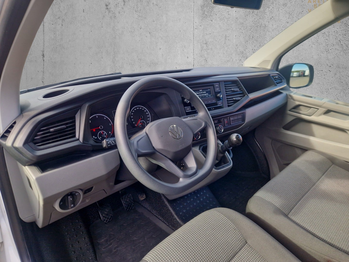 Billede af VW Transporter 2,0 TDi 110 Kassevogn lang