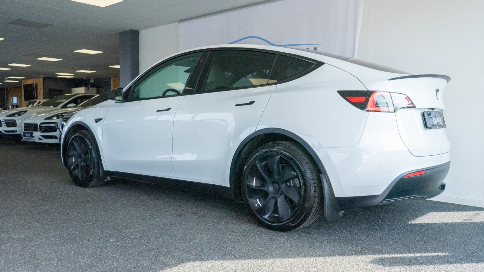 Billede af Tesla Model Y  RWD