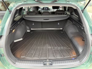 Kia Ceed PHEV Prestige SW DCT