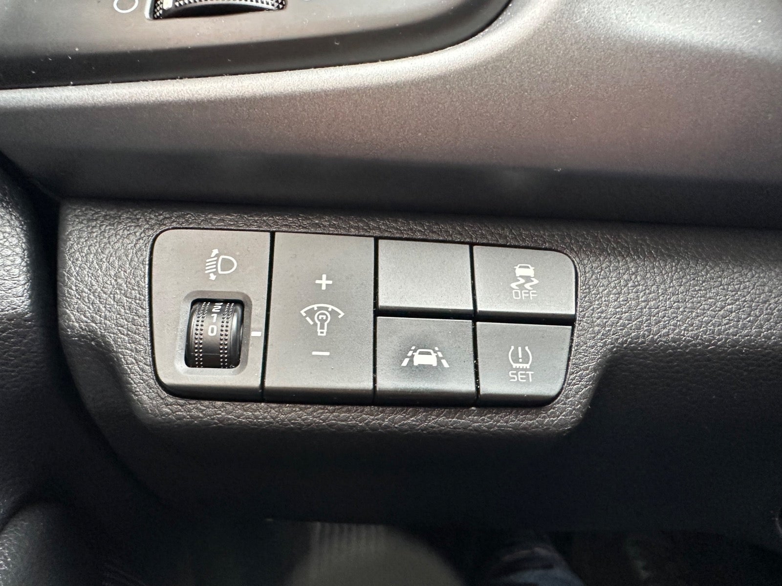 Kia Rio MPi Base Line+