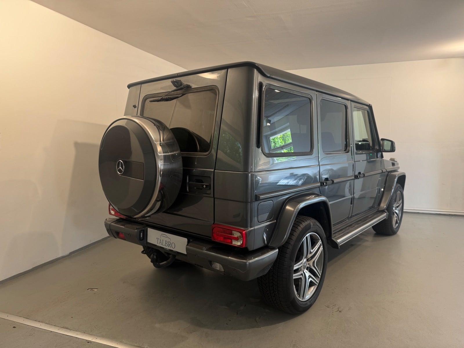Mercedes – G350
