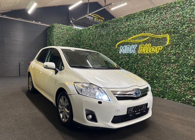 Toyota Auris 1,8 Hybrid