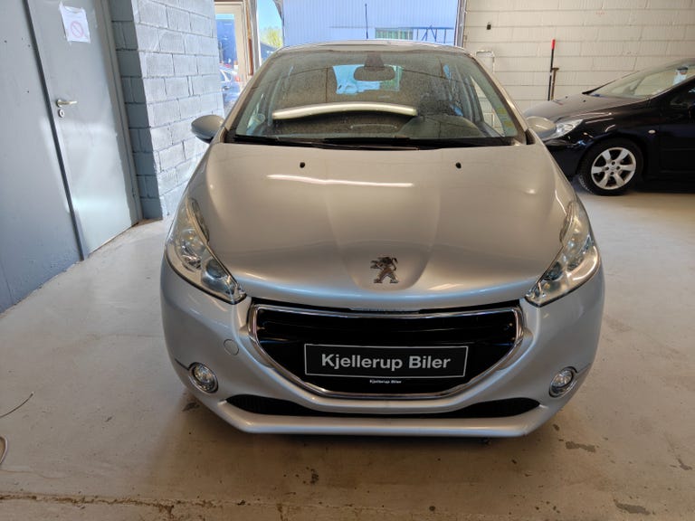 Peugeot 208 VTi 82 Allure