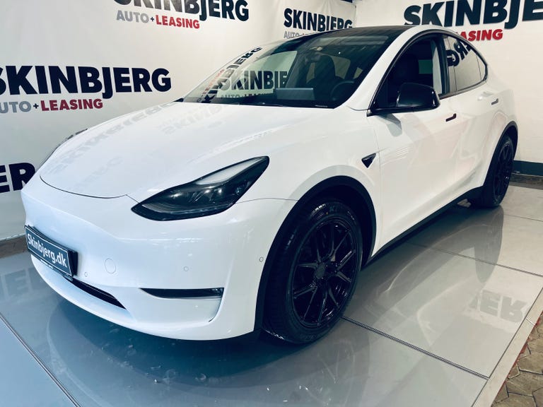 Tesla Model Y Long Range AWD