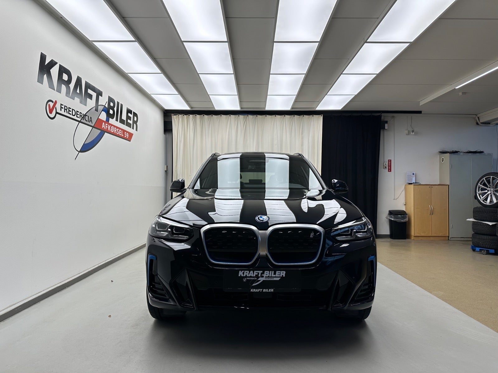 Billede af BMW iX3  Charged M-Sport