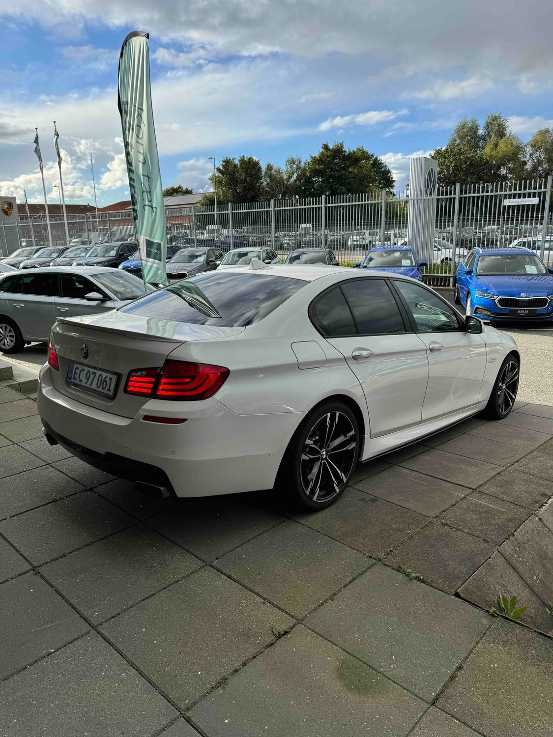 BMW 528i 2011