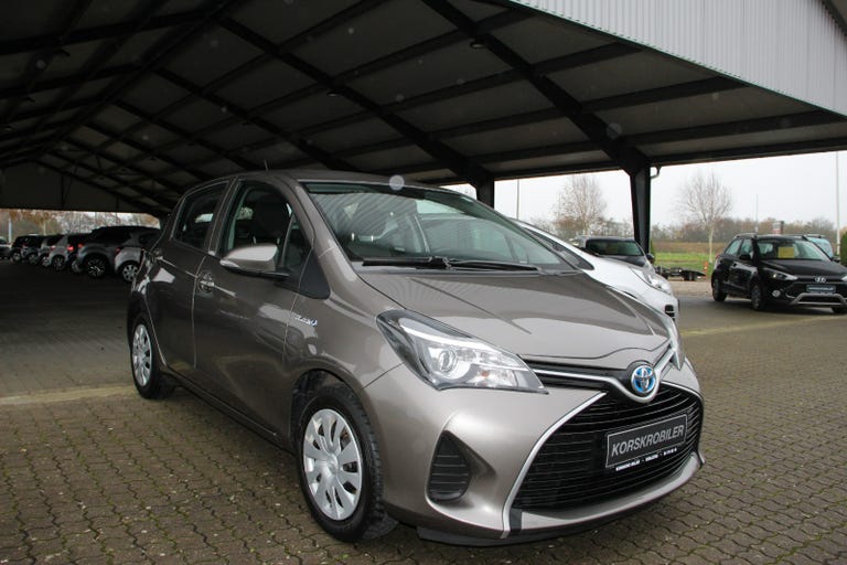 Toyota Yaris Hybrid H2 e-CVT