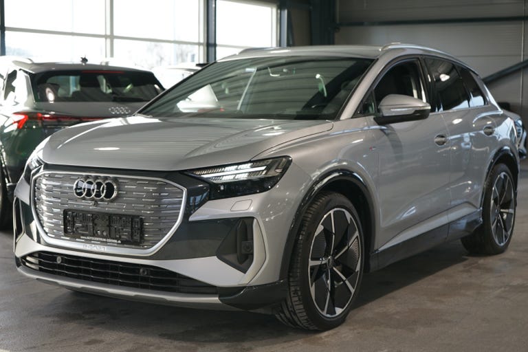 Audi Q4 e-tron S-line