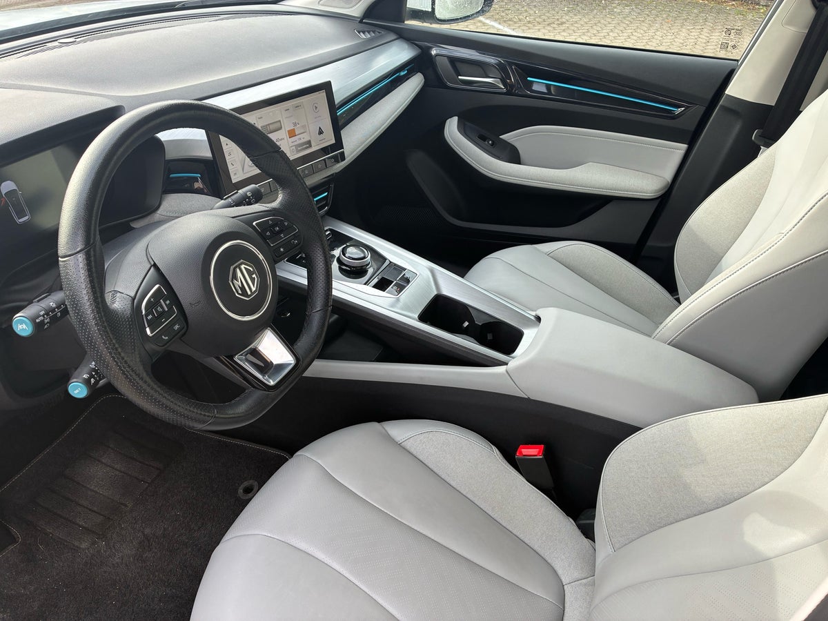 MG 5 Luxury billede 5