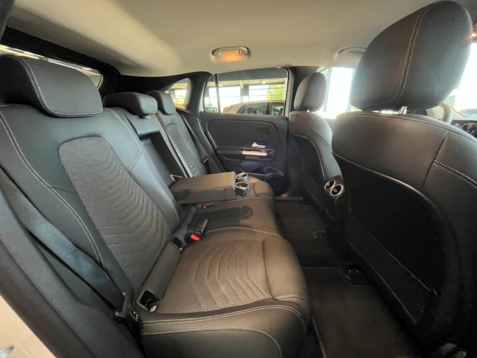 Billede af Mercedes EQA300  Progressive 4Matic