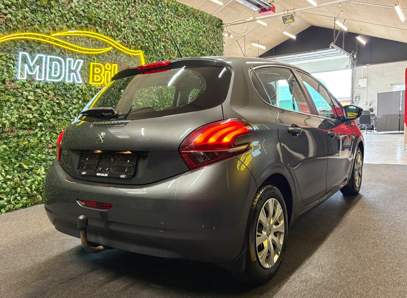 Billede af Peugeot 208 1,2 e-THP 110 Active