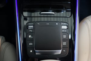 Mercedes EQA250