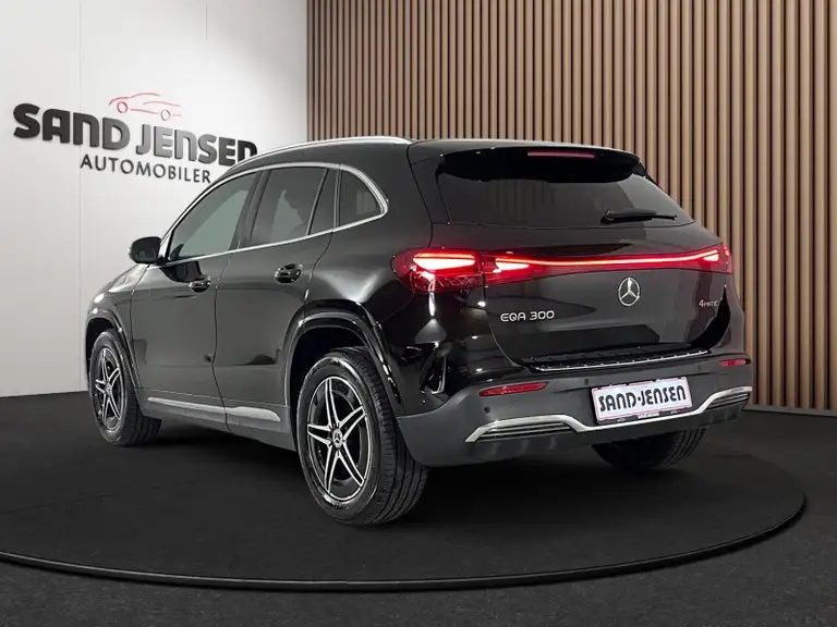 Mercedes EQA300 AMG Line 4Matic Van