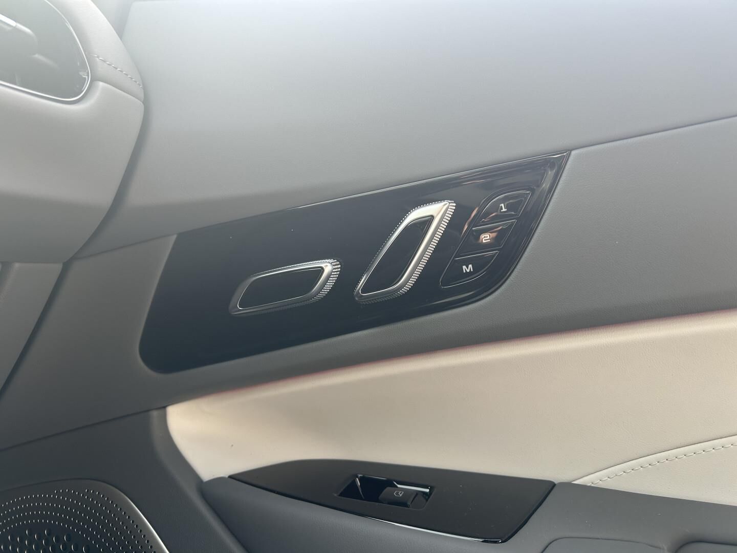 MG Cyberster Trophy Long Range