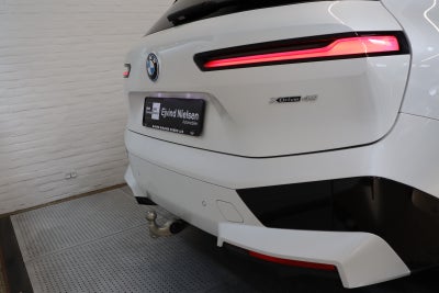 BMW iX xDrive40 Fully Charged