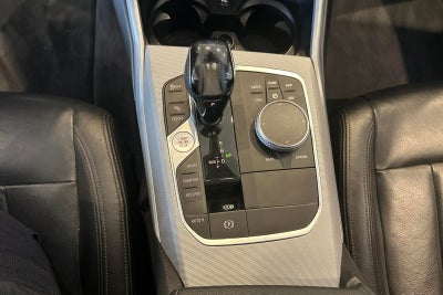 BMW 330i Connected aut.