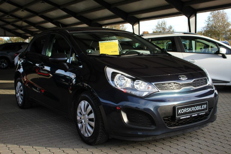 Kia Rio CVVT Collect