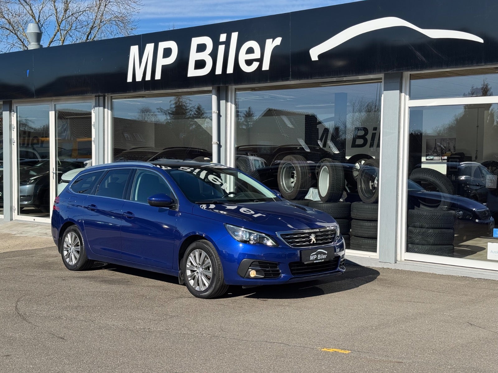 Billede af Peugeot 308 1,5 BlueHDi 130 Allure Sky SW