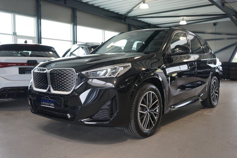 BMW iX1 eDrive20 M-Sport